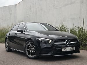 Mercedes Benz A200 AMG Line PremiumPlus 2019 for Sale