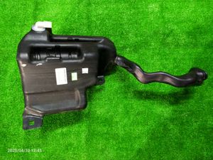 Mercedes Benz B Class W246 Windscreen Washer Bottle for Sale
