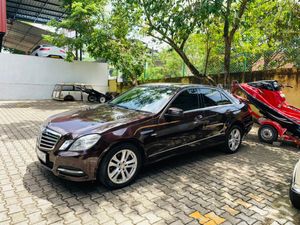 Mercedes Benz E200 W212 Avantgarde 2010 for Sale