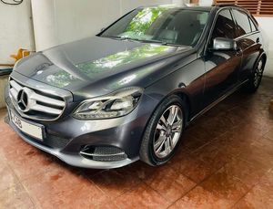 Mercedes Benz E220 CDI 2012 for Sale