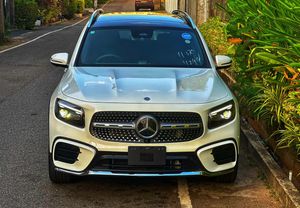 Mercedes Benz GLB 180 AMG Premium Plus 2025 for Sale