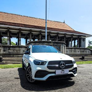 Mercedes Benz GLE 300D Airmatic Premium + 2019 for Sale
