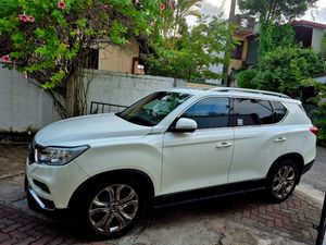 Micro Rexton 2018 for Sale