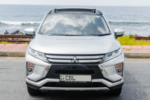 Mitsubishi Eclipse Cross Company Fully Loaded 2020 for Sale
