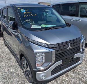 Mitsubishi EK Custom T Grade 2023 for Sale