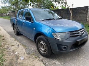 Mitsubishi L200 2011 for Sale