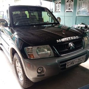 Mitsubishi Montero 2004 for Sale