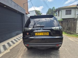 Mitsubishi Montero 2012 for Sale