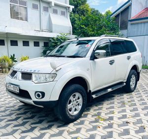 Mitsubishi Montero 2012 for Sale