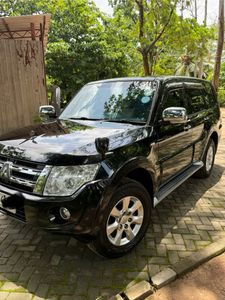 Mitsubishi Montero 2013 for Sale