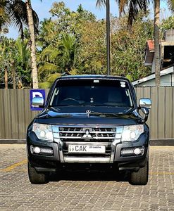 Mitsubishi Montero GLS FULLY LOADED CAK 2015 for Sale