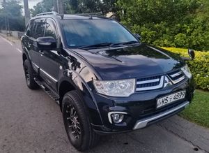 Mitsubishi Montero sport 2011 for Sale