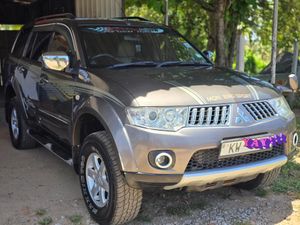 Mitsubishi Montero Sport 2012 for Sale
