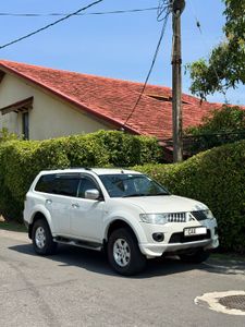 Mitsubishi Montero SPORT 2013 for Sale
