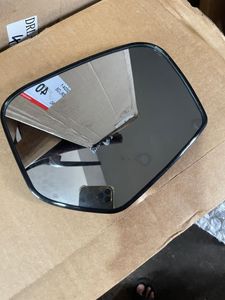 Mitsubishi Montero Sport L200 Side Mirror Glass for Sale
