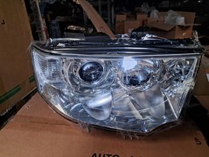 Mitsubishi Montero Sports Head Lamp L R for Sale