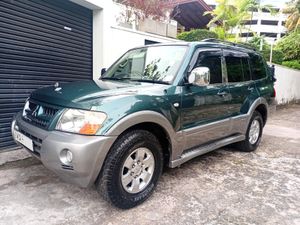 Mitsubishi Montero V6 2004 for Sale