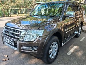 Mitsubishi Montero V6, 3000cc Petrol 2017 for Sale