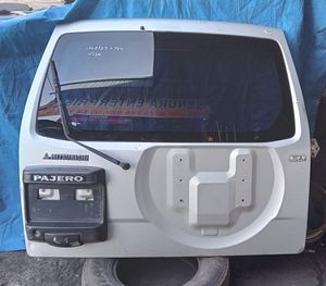 MITSUBISHI MONTERO V78 DICKY DDOR for Sale