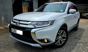 Mitsubishi Outlander Fully Loaded 2016 for Sale