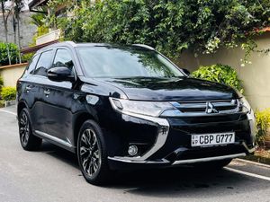 Mitsubishi Outlander PHEV 2017 for Sale