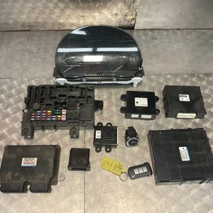 MITSUBISHI Outlander Phev ECU KIT for Sale