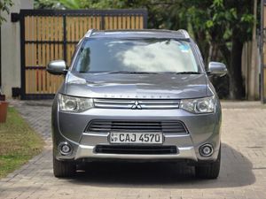 Mitsubishi Outlander SUV 2015 for Sale