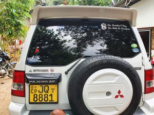 Mitsubishi Pajero 2001 for Sale