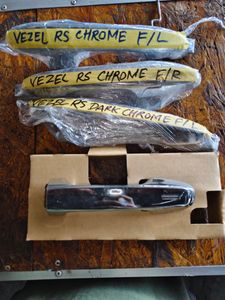 NICKLE HANDLE VEZEL RS & VITZ JEWELA for Sale