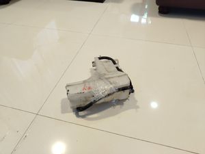 Nissan AD Wagon Y11 Coolent Reserve Tank for Sale