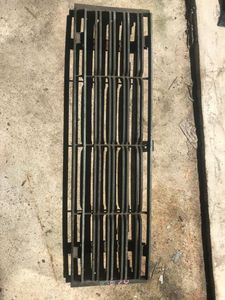 Nissan Caravan E20 Grille Shell for Sale