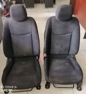 Nissan Leaf AZE0 Font Seat Left & Right for Sale