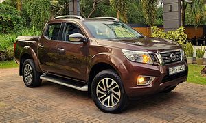 Nissan Navara VL-2.5L Auto 4x4 2016 for Sale