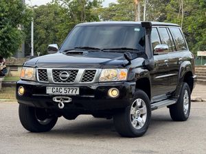Nissan Patrol 3L Turbo diesel auto 2013 for Sale