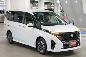 Nissan Serena Highway Star V 2025 for Sale