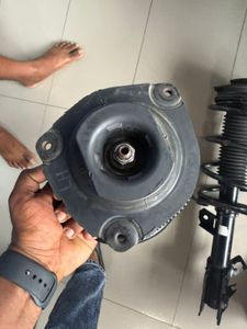 Nissan Sylphy G11 Front Shocks ( 1 Piece ) for Sale