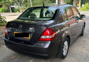Nissan Tiida ( Japan) 2008 for Sale
