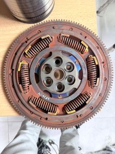 nissan x trail HNT32 flywheel for Sale