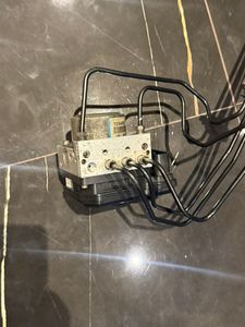 Nissan X trail NT31 ABS Unit for Sale