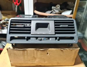Pajero Intercooler Dashboard Center AC Vent b/n for Sale