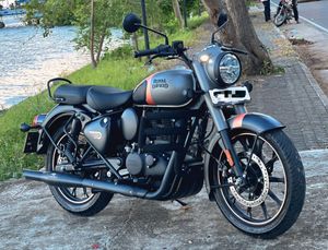 Royal Enfield Classic 350 2025 for Sale Royal Enfield Classic 350 2025 for Sale