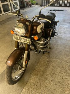 Royal Enfield Classic 350 2025 for Sale
