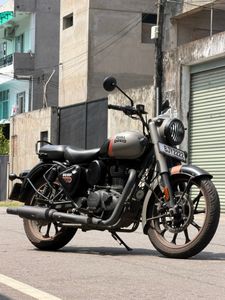 Royal Enfield Classic 350 2025 for Sale