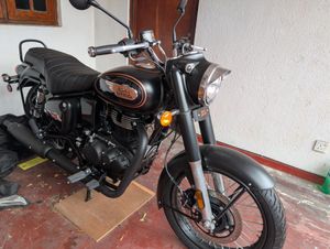 Royal Enfield Classic 350 2025 for Sale Royal Enfield Classic 350 2025 for Sale