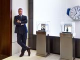Showroom Manager