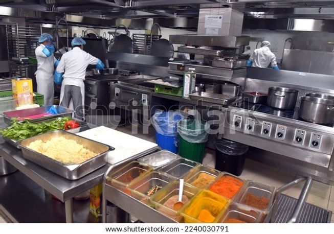 79dfe270-5187-4bf2-9c9c-7205487169e1