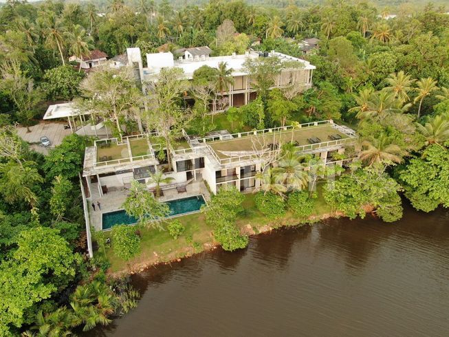 69f2bd61-776b-4993-a093-59e6ed9a2015