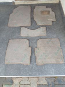 Sunny N16 Carpet set for Sale