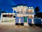 Super Great Quality 5Br Modern Upstair Newly House For Sale In Negombo