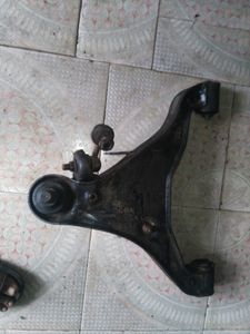 Nissan Aventura Suspension Parts Set for Sale